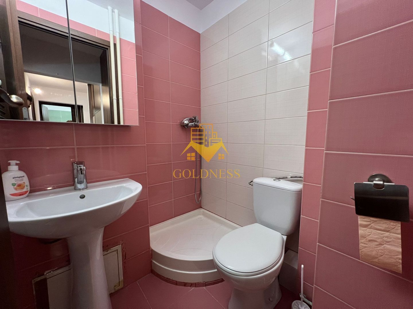 4 camere decomandate, Titulescu, Parcare, Gheorgheni, FSPAC,The Office