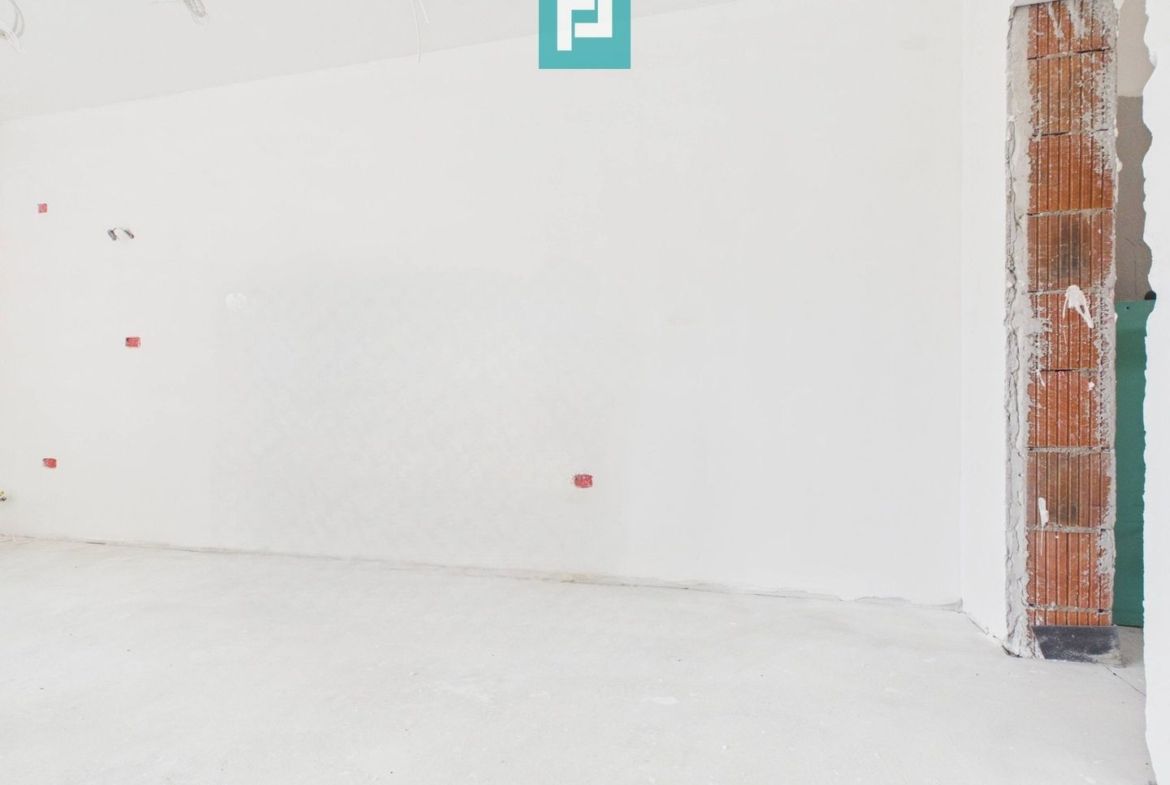 Duplex spațios 102 mp utili, teren 350mp in Covaci
