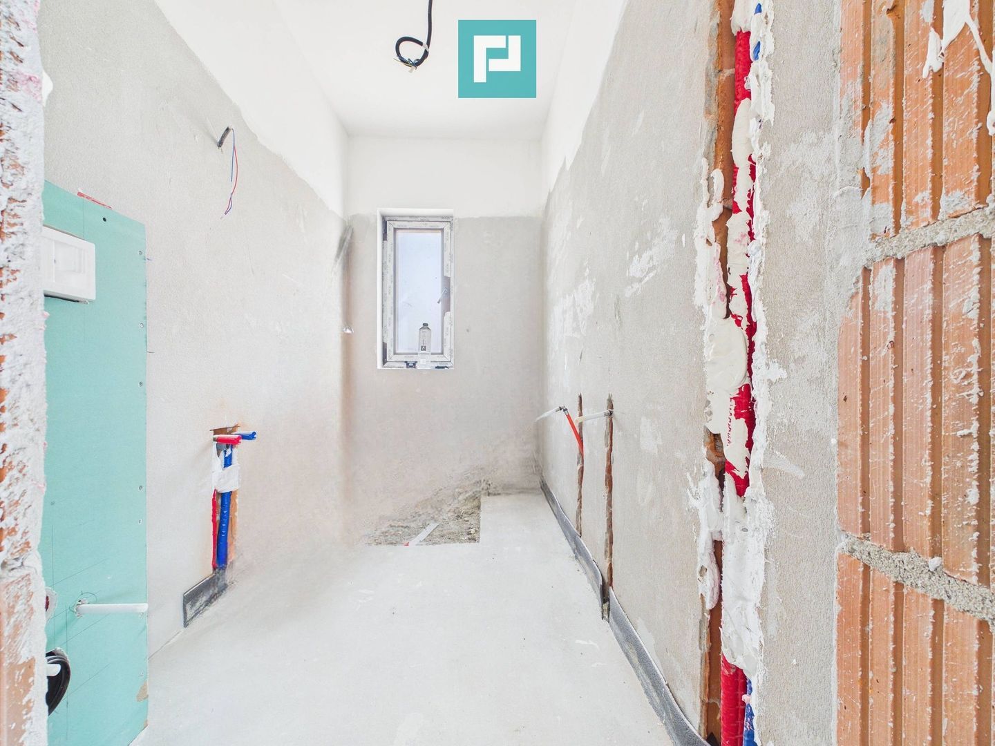 Duplex spațios 102 mp utili, teren 350mp in Covaci