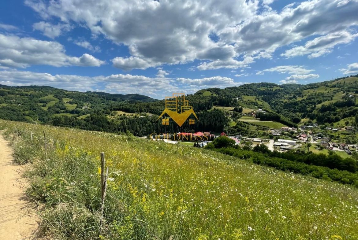 COMISON 0%, teren de vânzare, apă, curent, acces facil, Câmpeni