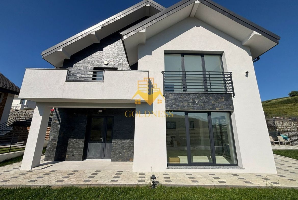 Casa individuala, 4 camere, garaj ,gradina, 2 bai, Popesti , Baciu