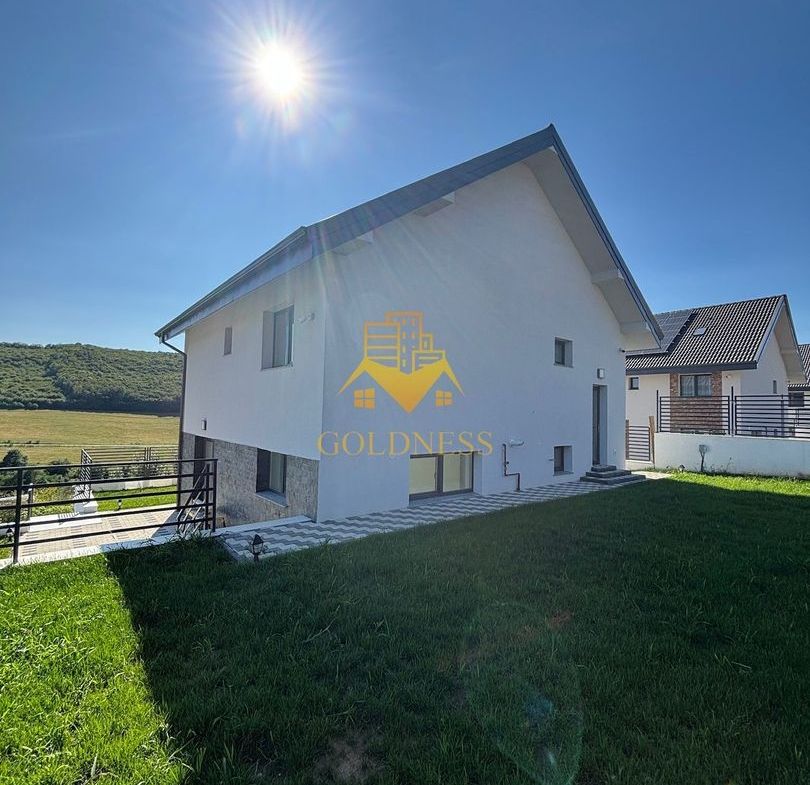 Casa individuala, 4 camere, garaj ,gradina, 2 bai, Popesti , Baciu