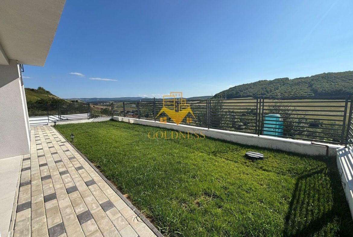 Casa individuala, 4 camere, garaj ,gradina, 2 bai, Popesti , Baciu