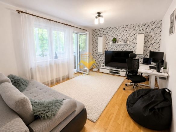 3 camere decomandate, Parcare, Big, Mehedinti, Baza sportiva, Manastur - foto 2