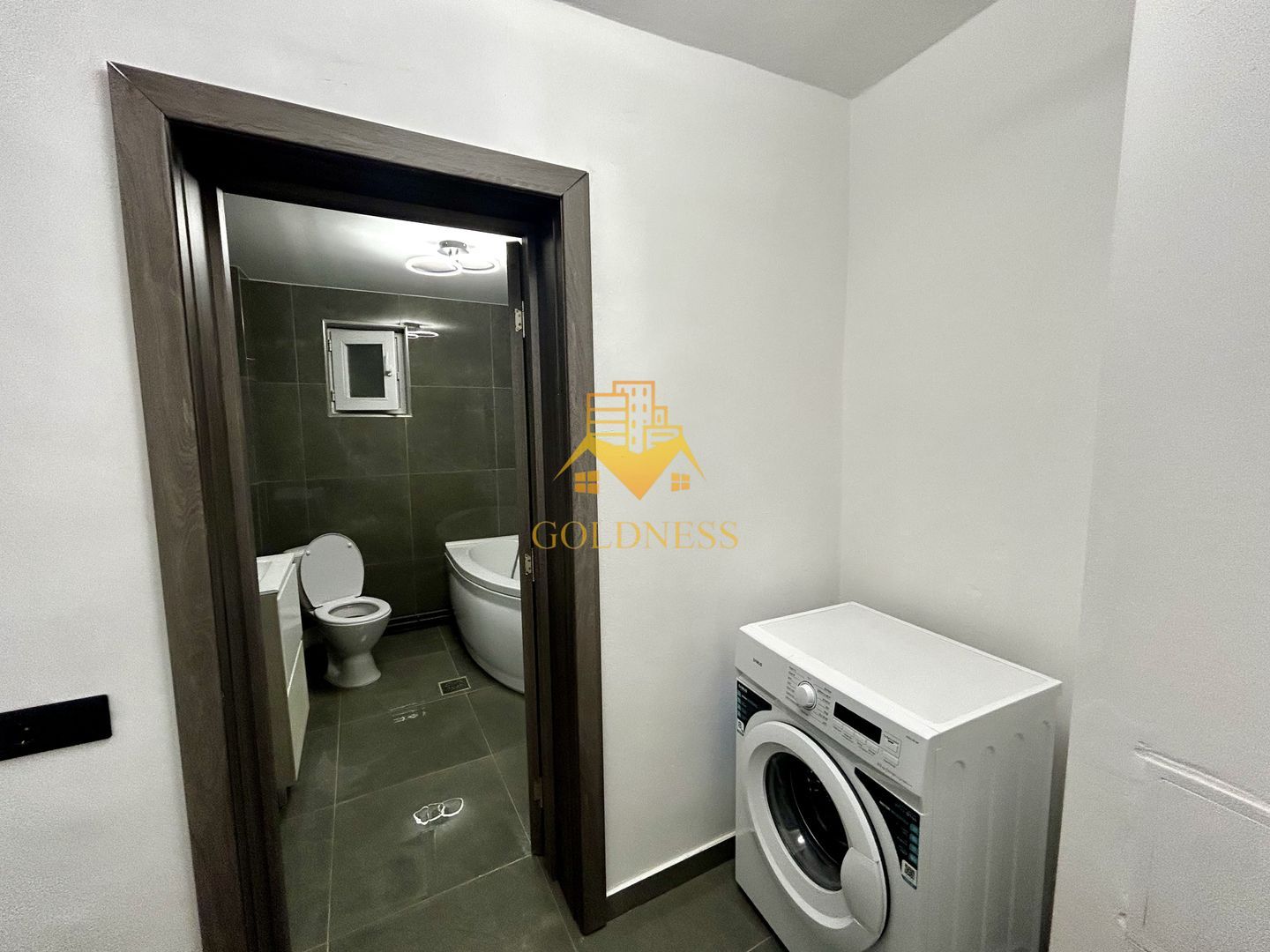 3 camere Modern, Parcare, Curte, Pet Friendly, Parc Poligon, Floresti