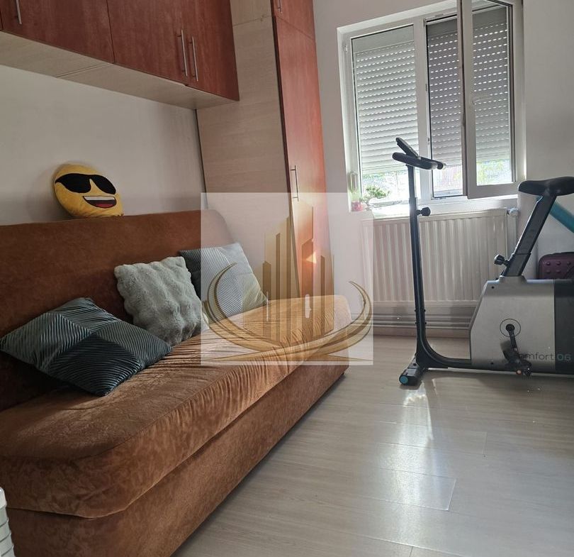 Ap 3 cam complet renovat | Centrală proprie | Zona Circumvalalatiunii - foto 2