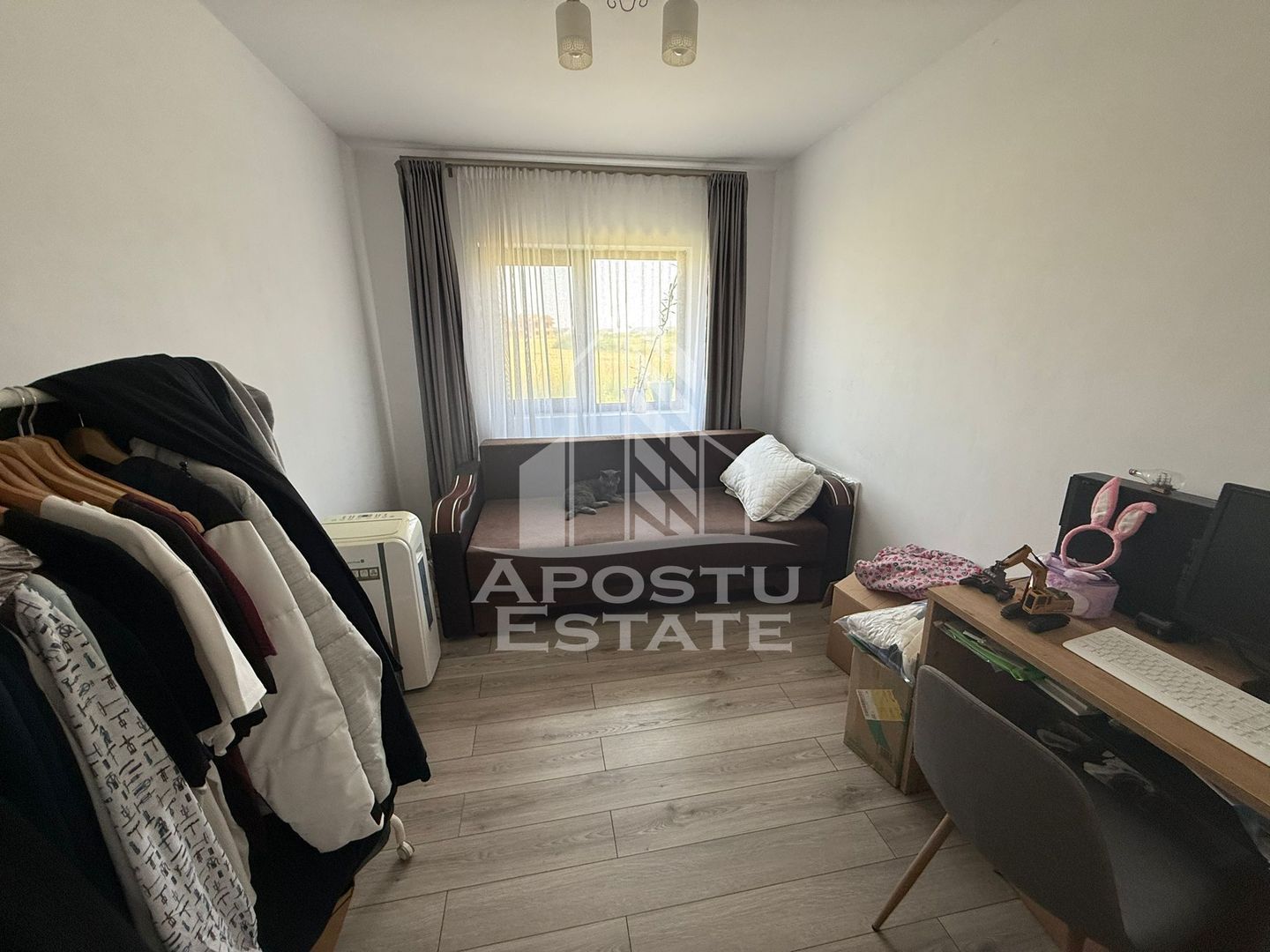 Casa individuala pe parter cu 4 camere, teren 711 mp, Urseni