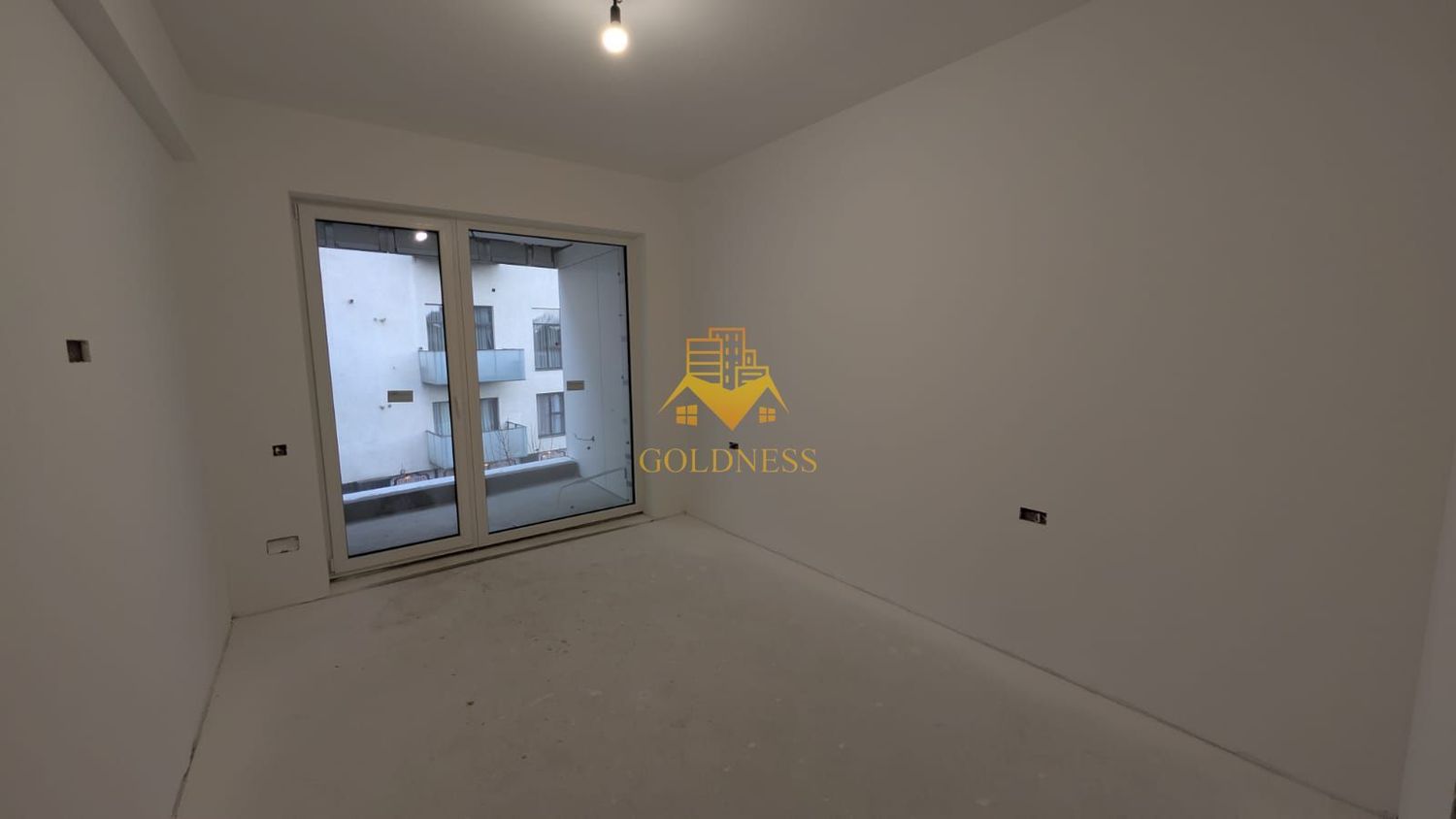 4 camere, Parcare Subterana, Bloc Nou, Central, Pta. Mihai Viteazu