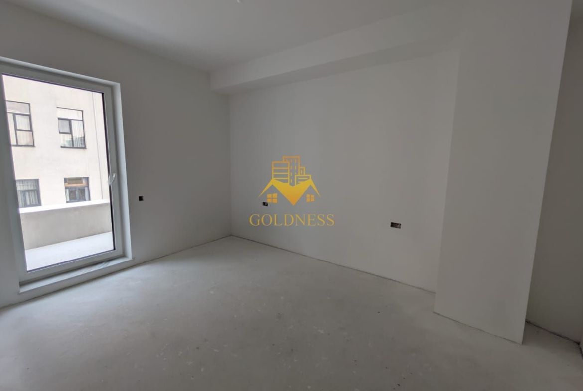 4 camere, Parcare Subterana, Bloc Nou, Central, Pta. Mihai Viteazu