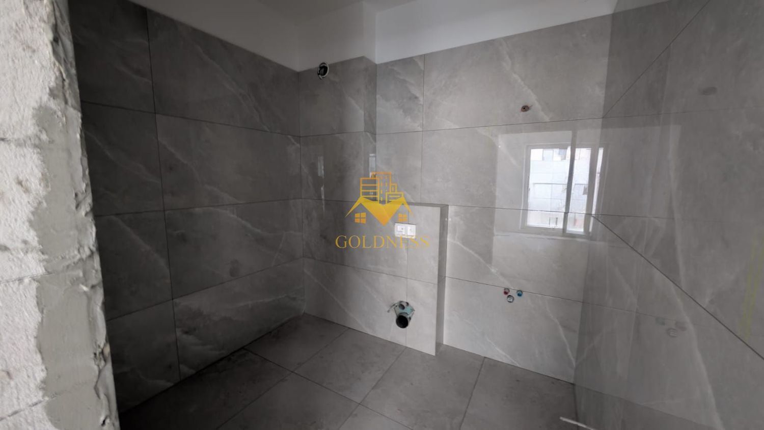 4 camere, Parcare Subterana, Bloc Nou, Central, Pta. Mihai Viteazu