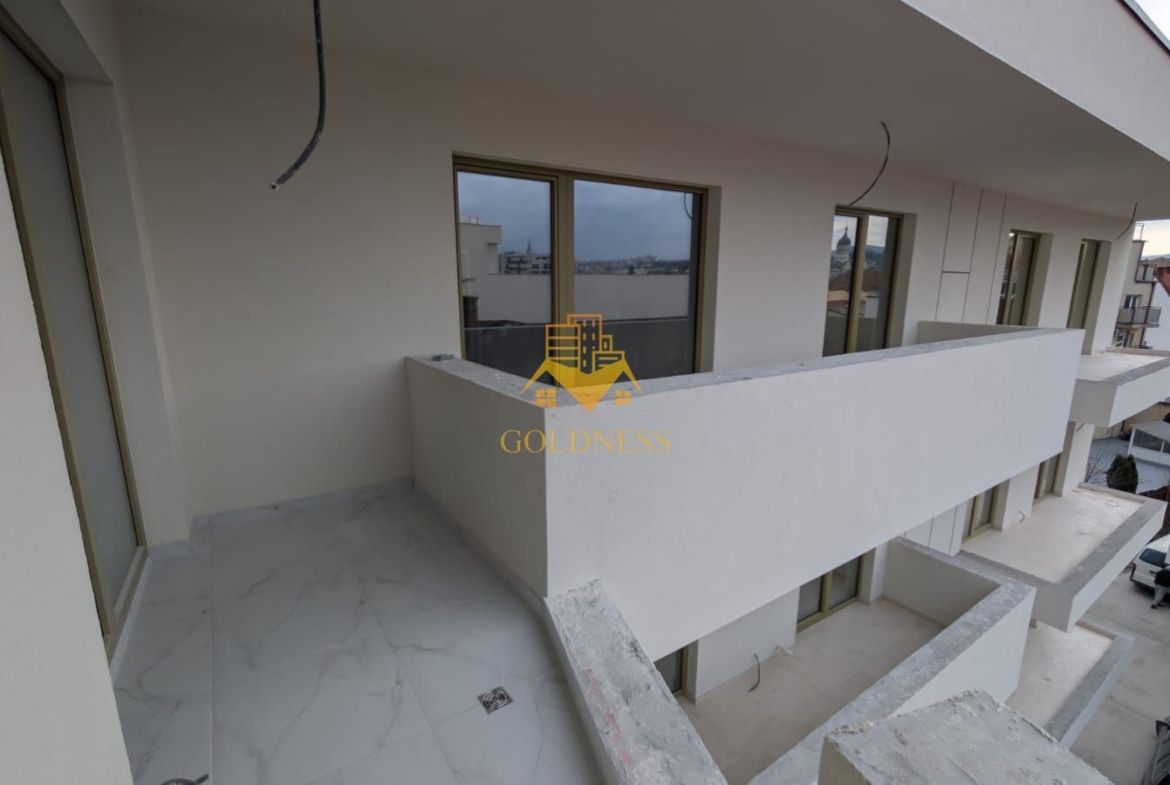 4 camere, Parcare Subterana, Bloc Nou, Central, Pta. Mihai Viteazu