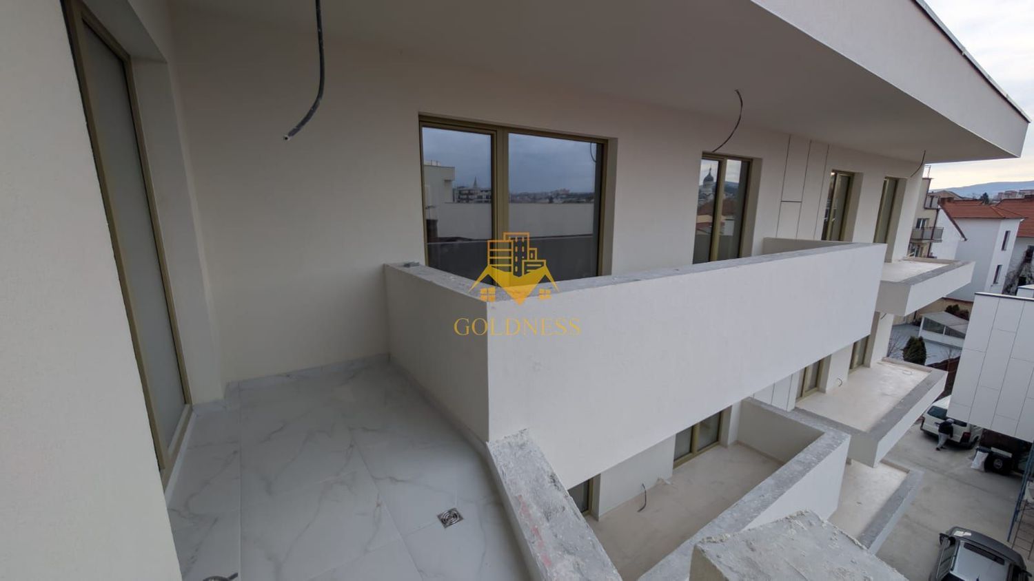 4 camere, Parcare Subterana, Bloc Nou, Central, Pta. Mihai Viteazu