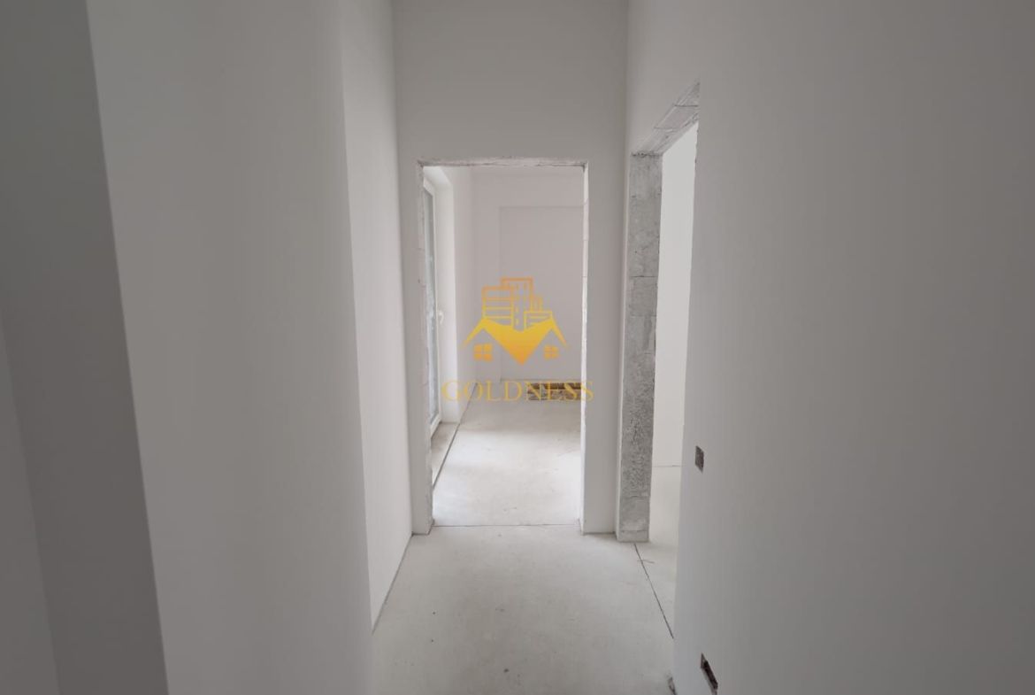 4 camere, Parcare Subterana, Bloc Nou, Central, Pta. Mihai Viteazu