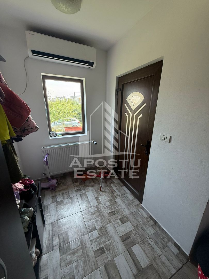 Casa individuala pe parter cu 4 camere, teren 711 mp, Urseni