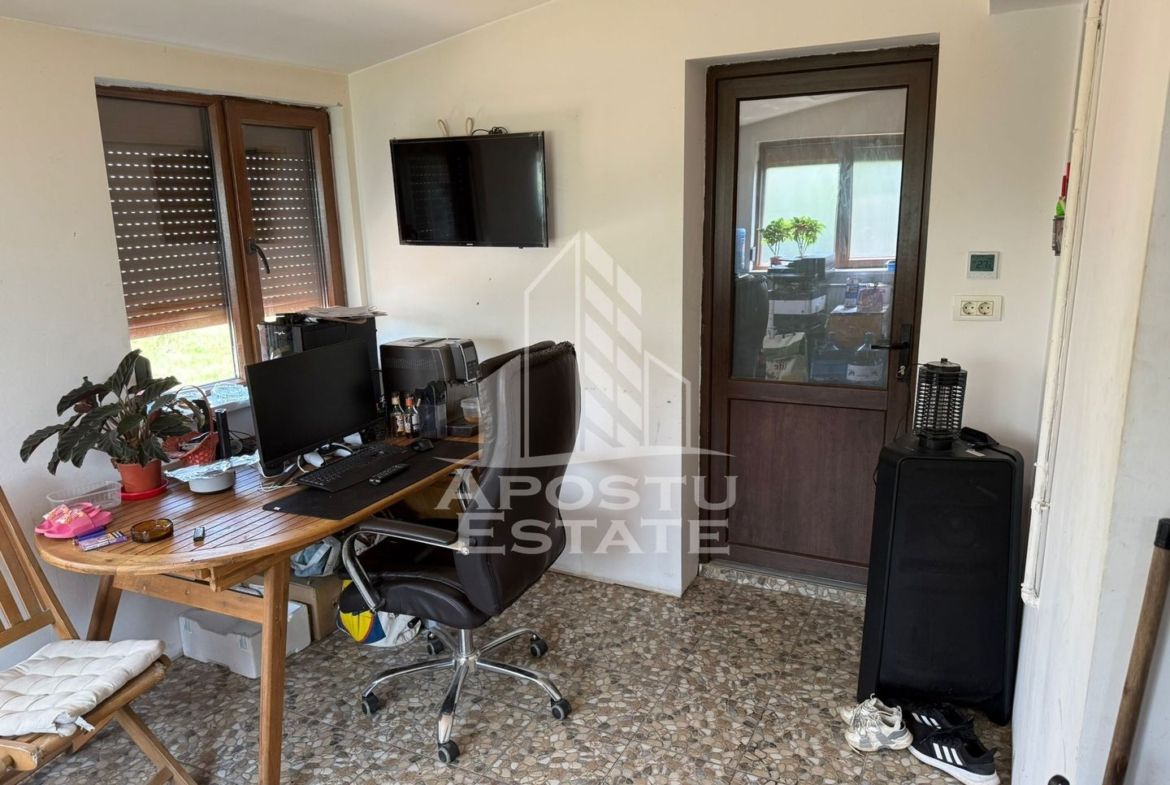 Casa individuala pe parter cu 4 camere, teren 711 mp, Urseni