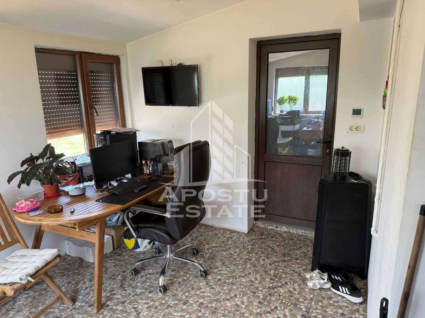 Casa individuala pe parter cu 4 camere, teren 711 mp, Urseni