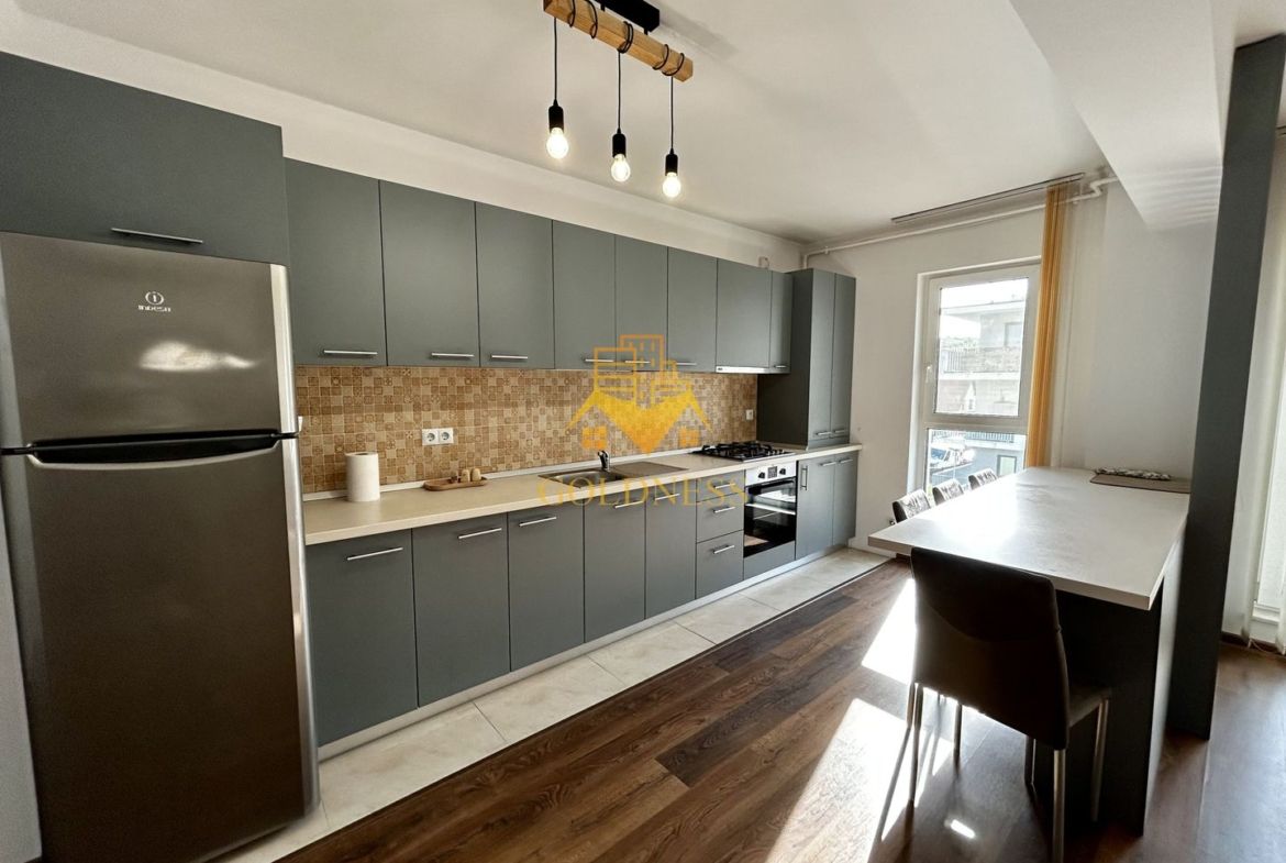 2 camere open space, Storia Cucina, Parcare, Zona Eroilor, Floresti