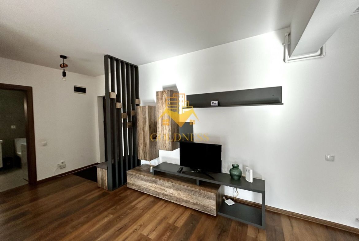 2 camere open space, Storia Cucina, Parcare, Zona Eroilor, Floresti