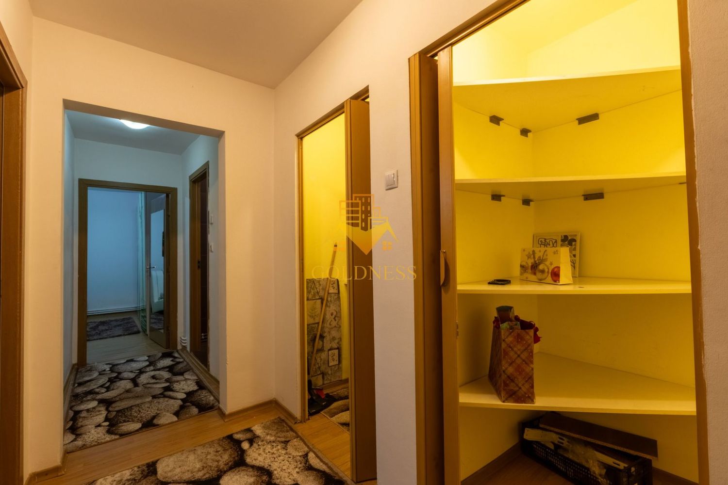 2 camere decomandate,  Mehedinti, Zona Campului, Izlazului, Manastur