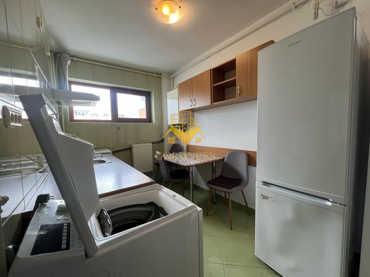 2 camere decomandate, Manastur,  OMV, Piata Flora, Calea Floresti