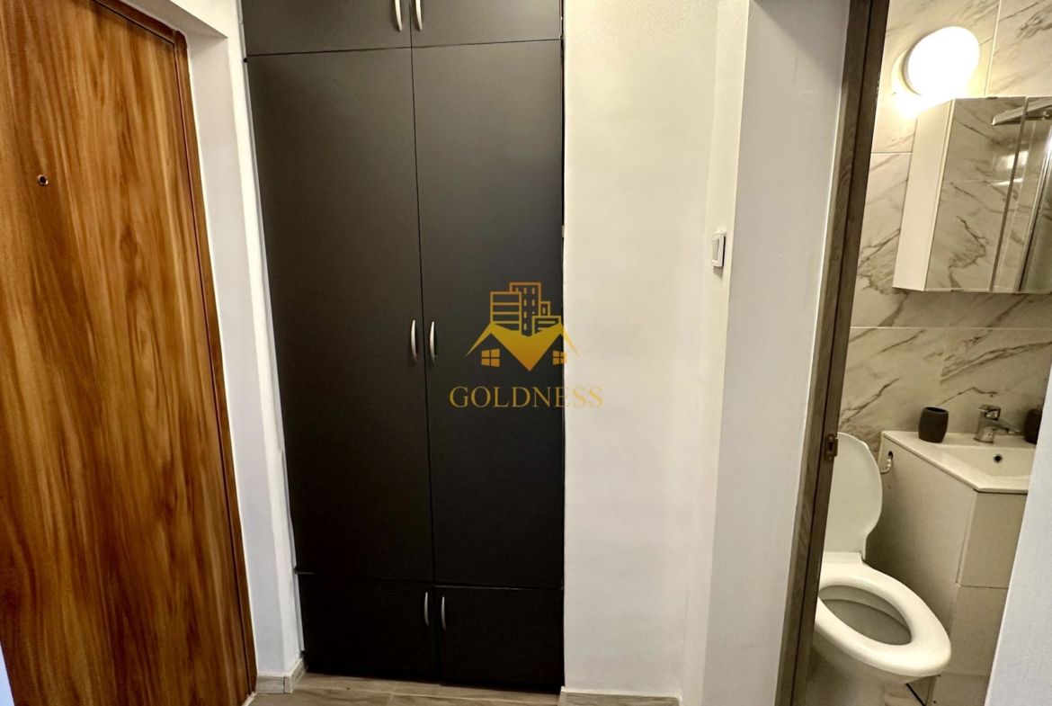 1 camera decomandată, Marasti, București, Lidl, The Office