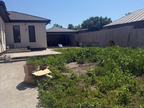 De vanzare casa noua in sat Costi, 145.000 euro - foto 2