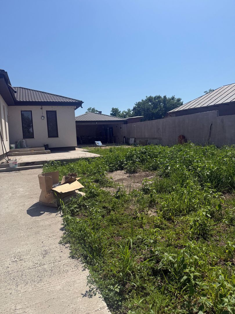 De vanzare casa noua in sat Costi, 145.000 euro