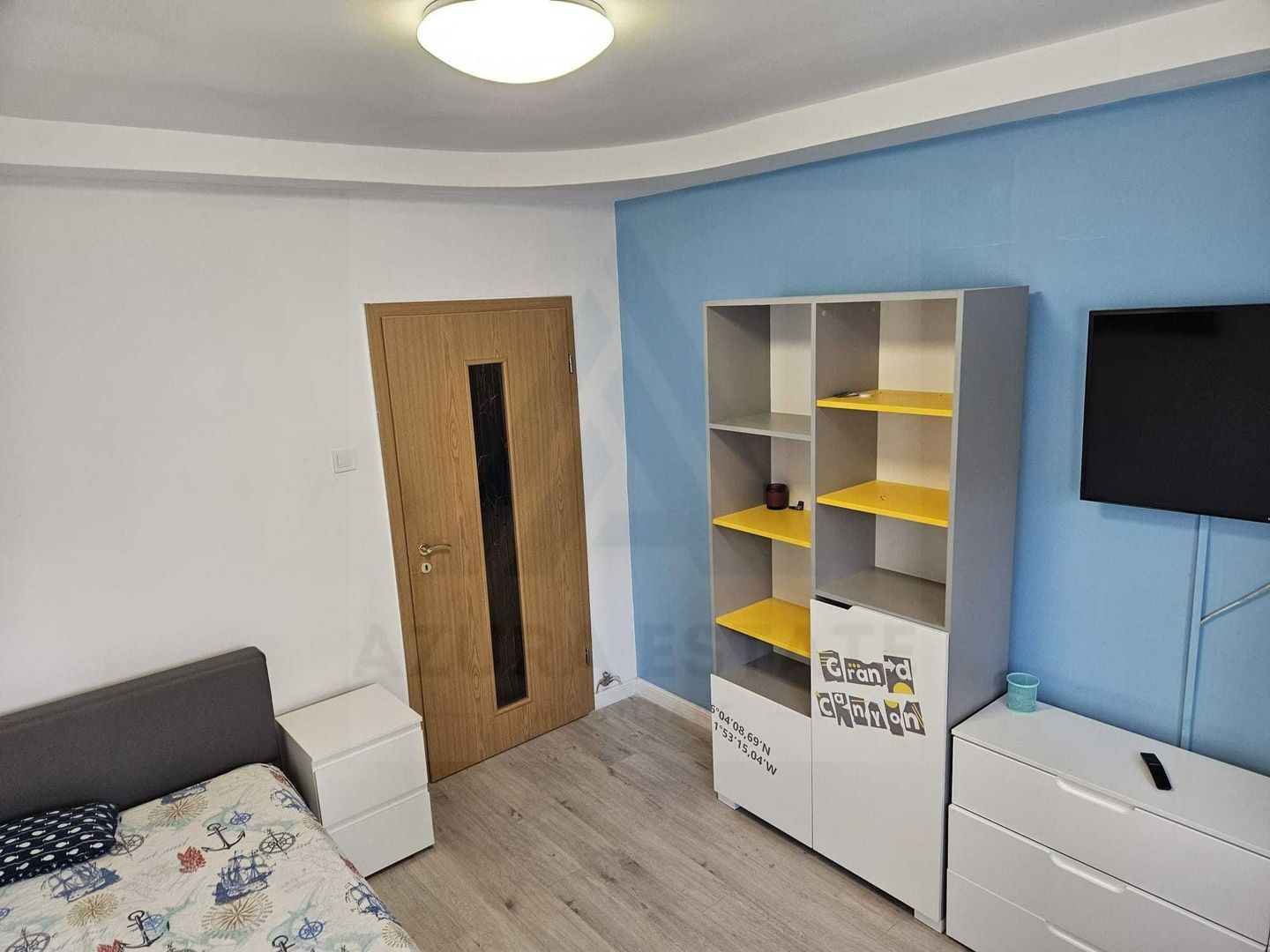 Apartament cochet cu 3 camere  Etaj 1  Lift  Vasile Aaron