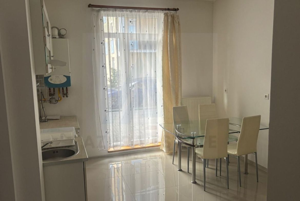 Apartament 2 camere 52 mp curte proprie 30 mp Turnișor - foto 5