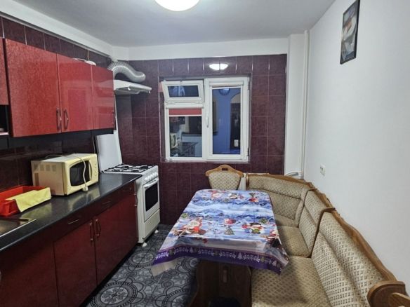 Apartament 3 camere de vânzare Crângași  75 mp bloc 1982 - foto 3