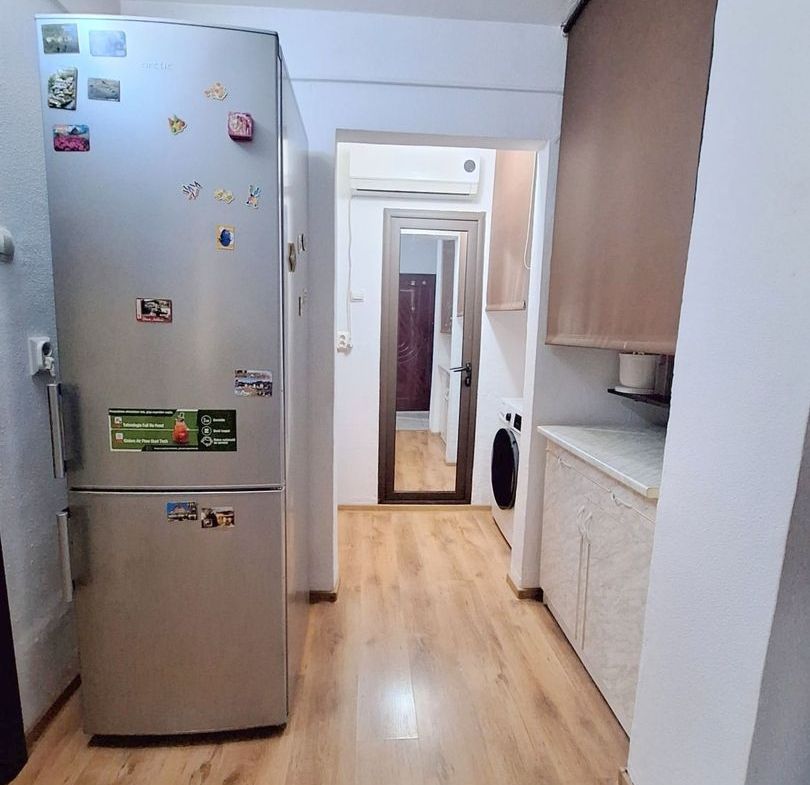 Apartament 2 camere de închiriat - Micro 17 - Mobilat - 300 Euro - foto 6