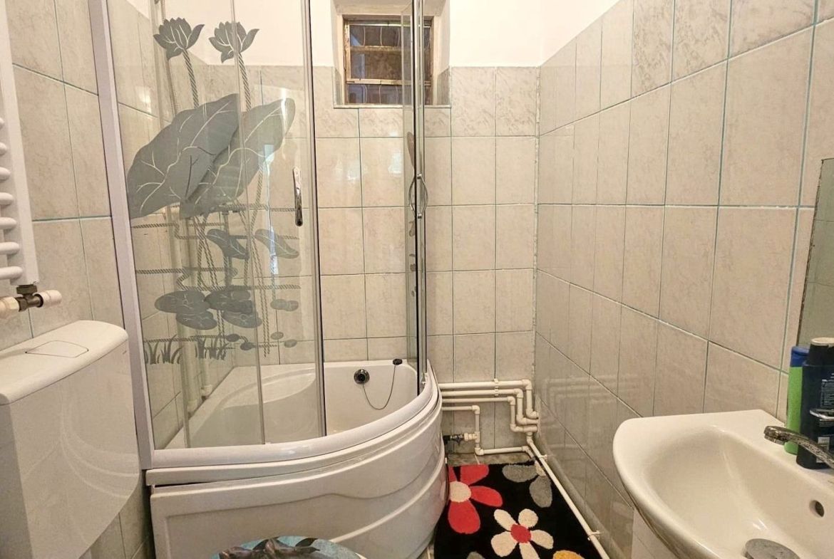 Casa la sol cu teren 1055 mp si livada - Vanatori, Galati - foto 10