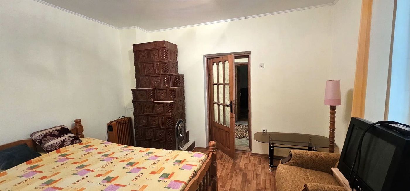 Casa la sol cu teren 1055 mp si livada - Vanatori, Galati - foto 13