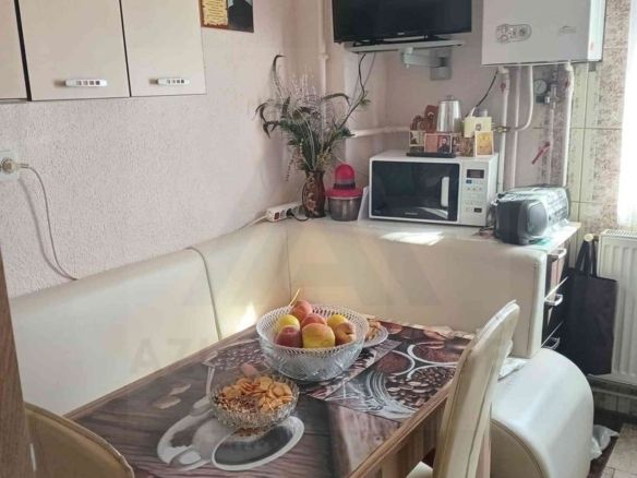 Apartament 2 camere decomandat 45 mp utili 2 pivnite Mihai Viteazul - foto 2