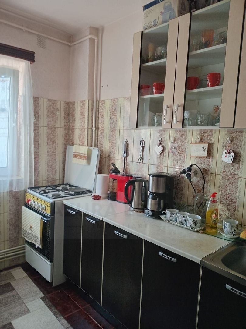 Apartament 2 camere decomandat 45 mp utili 2 pivnite Mihai Viteazul - foto 4