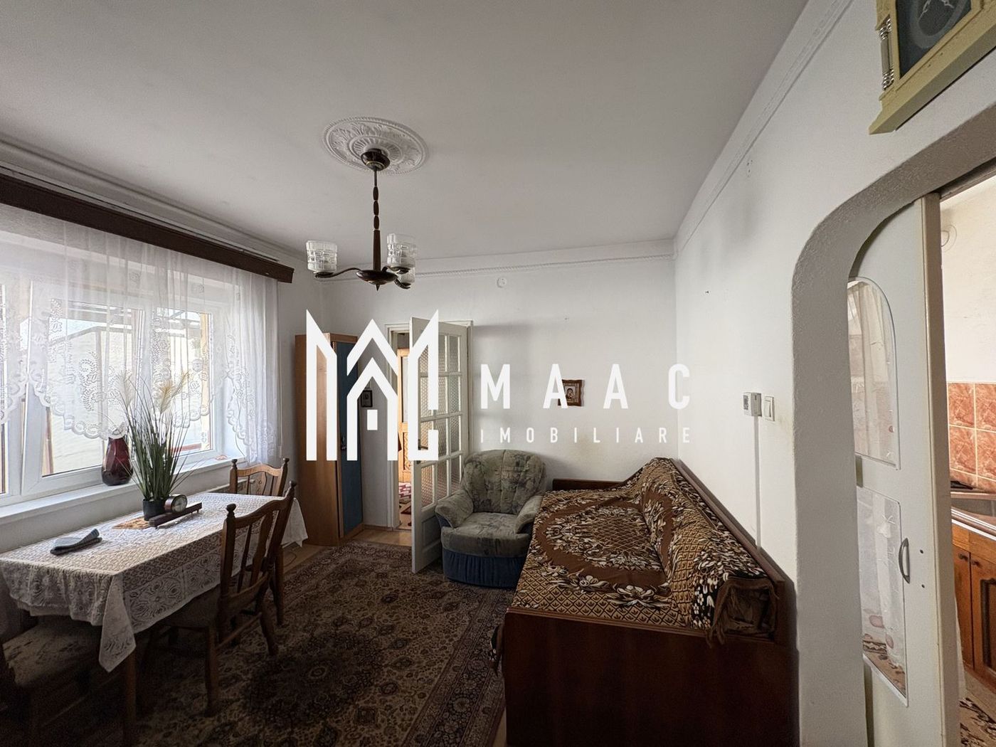 Casă 3 camere de vânzare | Lupeni, Sibiu | garaj, pivniță - foto 2