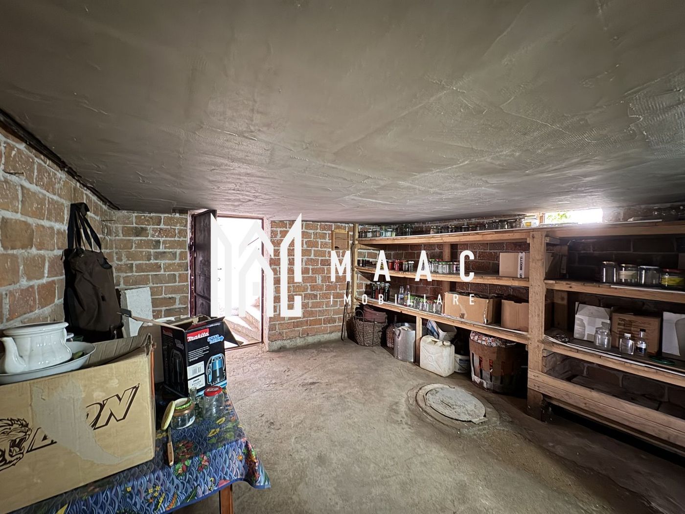 Casă 3 camere de vânzare | Lupeni, Sibiu | garaj, pivniță - foto 7