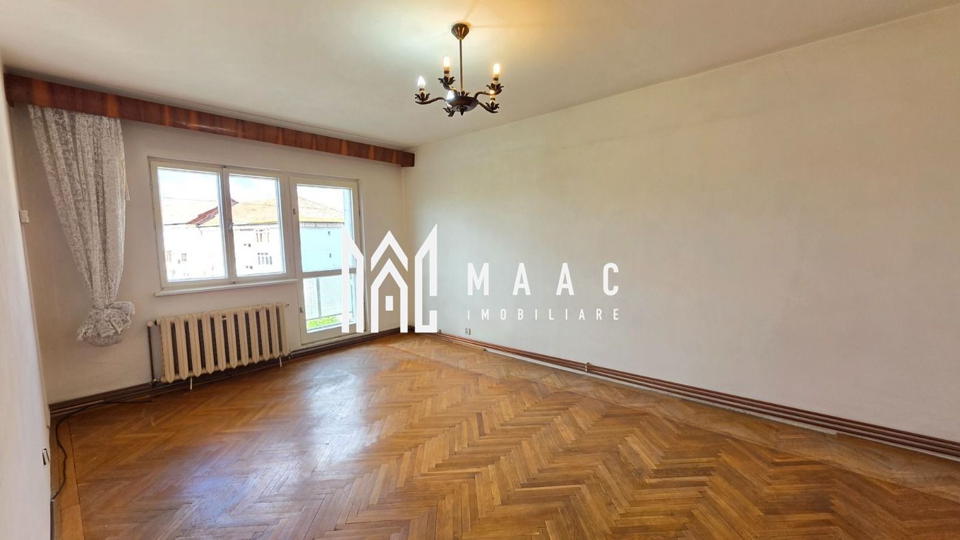 Apartament 3 camere decomandat | Strand | 2 bai, 2 balcoane - Imagine principala