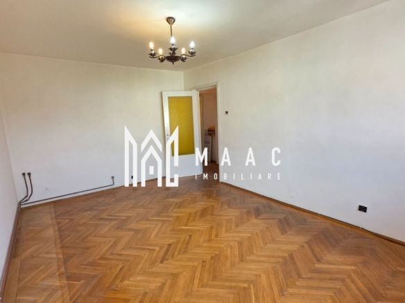 Apartament 3 camere decomandat | Strand | 2 bai, 2 balcoane - foto 2
