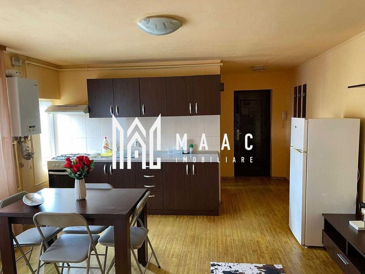 Apartament de vânzare Sibiu 2 camere | Cedonia | 40 mp, semidecomandat - Imagine principala