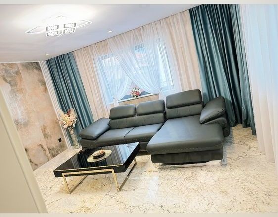 Casa premium 150 mp utili 3 dormitoare 2 bai curte Balanta Residence