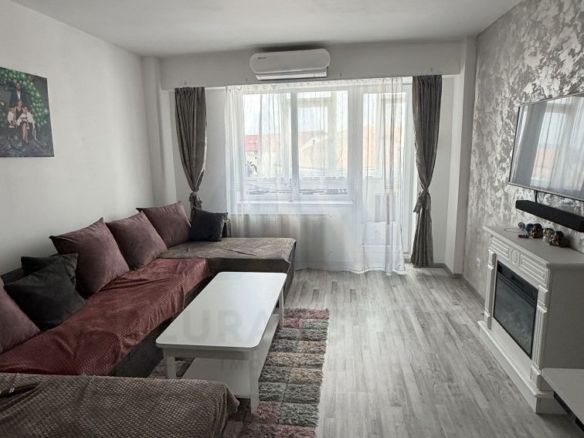Apartament 3 camere 78 mp utili 3 balcoane 2 bai boxă  zona Terezian - Imagine principala