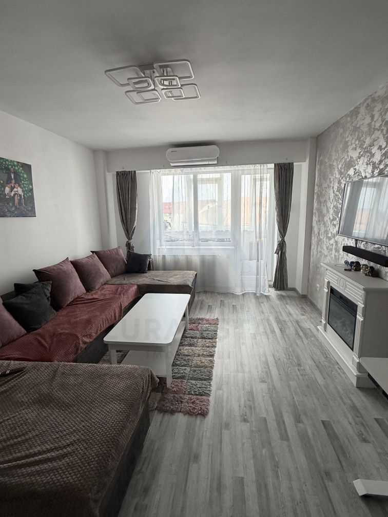 Apartament 3 camere 78 mp utili 3 balcoane 2 bai boxă  zona Terezian - Imagine principala