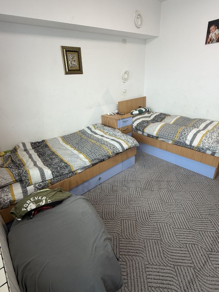 Apartament 3 camere 78 mp utili 3 balcoane 2 bai boxă  zona Terezian - foto 3
