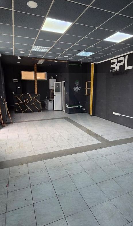 Spatiu comercial open space 55 mp utili acces stradal zona Turnisor - foto 4