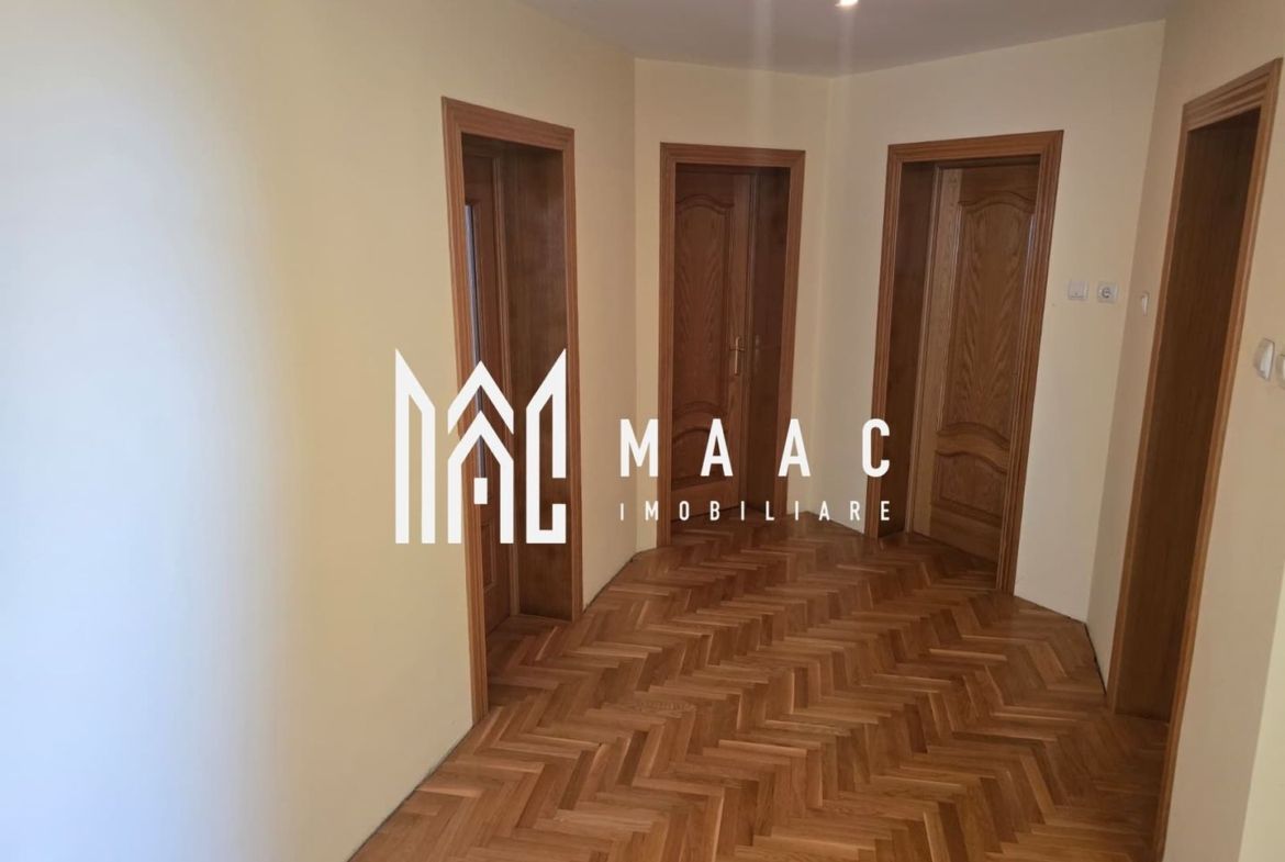 Casa de vanzare 1000 mp teren Cisnadie
