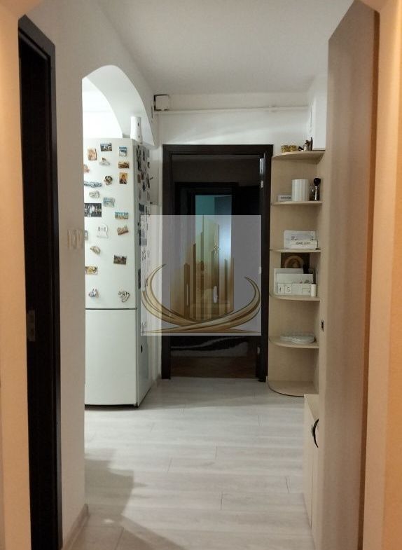 Apartament 3 camere et 2 Lipovei