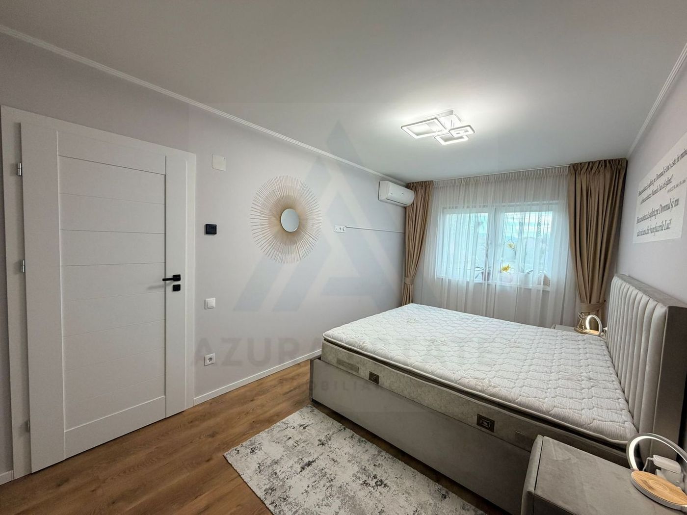 Casa individuala utilata 4 camere 120 mp utili garaj si teren Cristian - foto 6