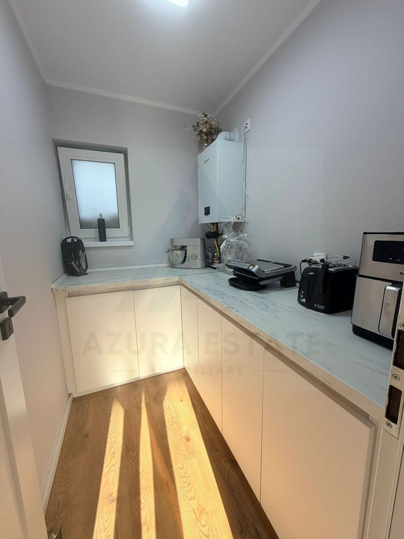 Casa individuala utilata 4 camere 120 mp utili garaj si teren Cristian - foto 7