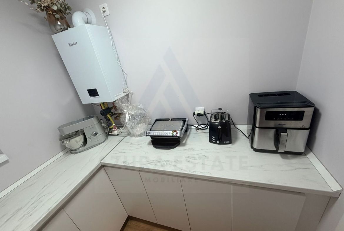 Casa individuala utilata 4 camere 120 mp utili garaj si teren Cristian - foto 9